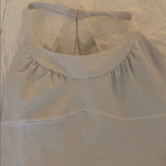 Lululemon tank - Picture 1 of 4